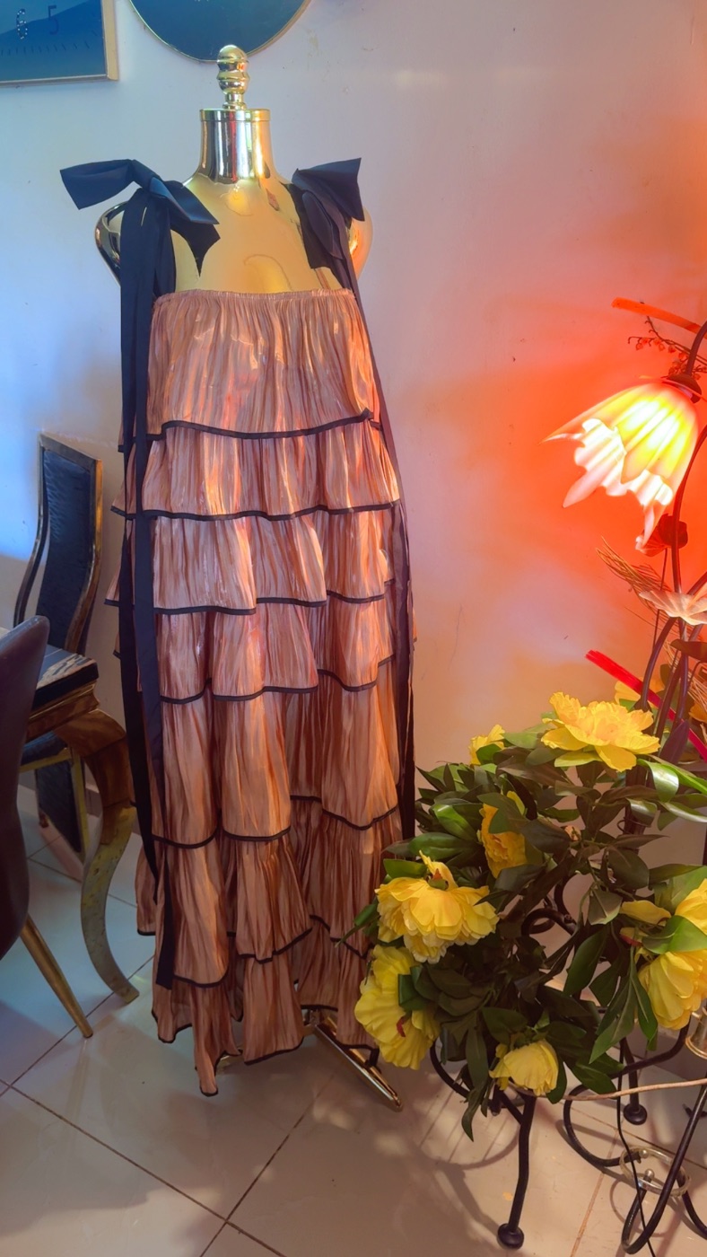 ÉLÉGANTES ROBE LONGUE À VOLANTS